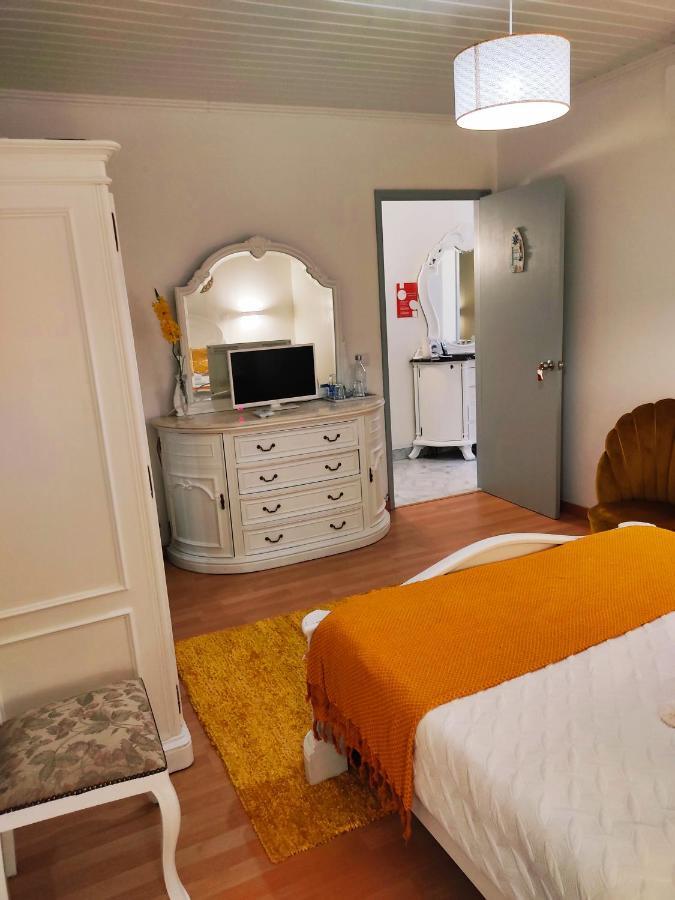 Отель Santo Cristo House Понта-Делгада Экстерьер фото