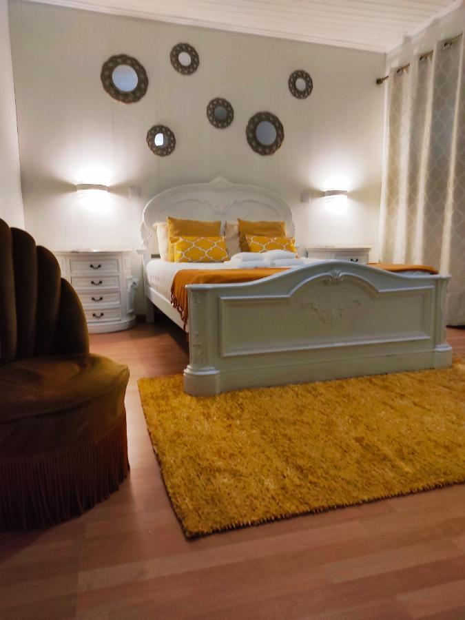 Отель Santo Cristo House Понта-Делгада Экстерьер фото